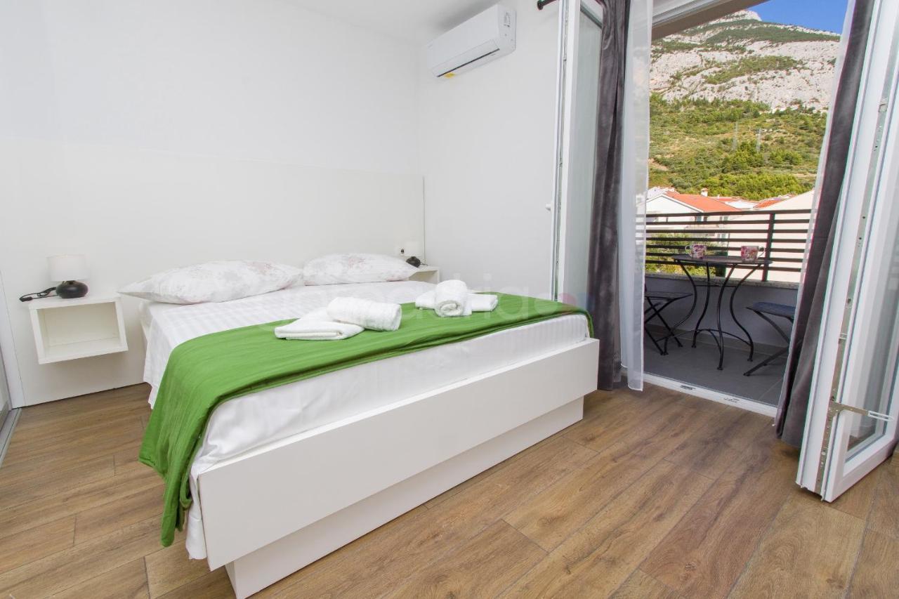 Penthouse With Panoramic View Ally Makarska Exterior foto